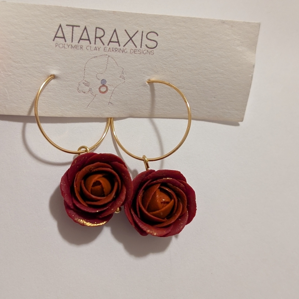 Earrings, never worn - Picture 2 of 2